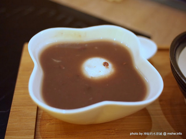 八月江南燒:【食記】台中西屯-八月江南燒 : 創意菜單,全新享受~這不是火鍋店啦XD 八月江南燒:【食記】台中西屯-八月江南燒 : 創意菜單,全新享受~這不是火鍋店啦XD