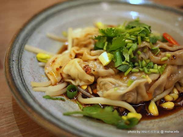 八月江南燒:【食記】台中西屯-八月江南燒 : 創意菜單,全新享受~這不是火鍋店啦XD 八月江南燒:【食記】台中西屯-八月江南燒 : 創意菜單,全新享受~這不是火鍋店啦XD