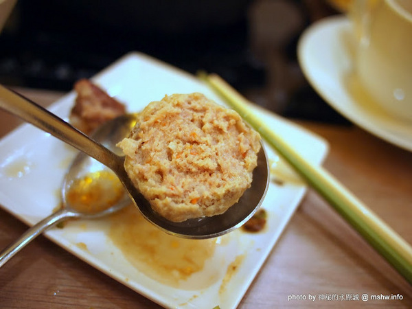 八月江南燒:【食記】台中西屯-八月江南燒 : 創意菜單,全新享受~這不是火鍋店啦XD 八月江南燒:【食記】台中西屯-八月江南燒 : 創意菜單,全新享受~這不是火鍋店啦XD