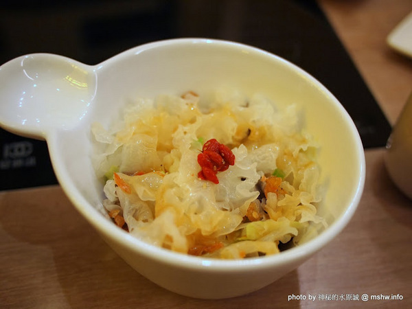 八月江南燒:【食記】台中西屯-八月江南燒 : 創意菜單,全新享受~這不是火鍋店啦XD 八月江南燒:【食記】台中西屯-八月江南燒 : 創意菜單,全新享受~這不是火鍋店啦XD