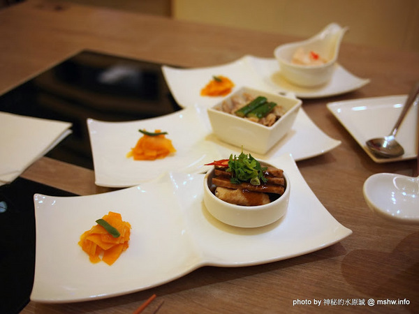 八月江南燒:【食記】台中西屯-八月江南燒 : 創意菜單,全新享受~這不是火鍋店啦XD 八月江南燒:【食記】台中西屯-八月江南燒 : 創意菜單,全新享受~這不是火鍋店啦XD