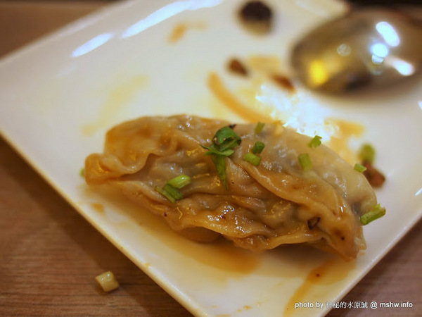 八月江南燒:【食記】台中西屯-八月江南燒 : 創意菜單,全新享受~這不是火鍋店啦XD 八月江南燒:【食記】台中西屯-八月江南燒 : 創意菜單,全新享受~這不是火鍋店啦XD