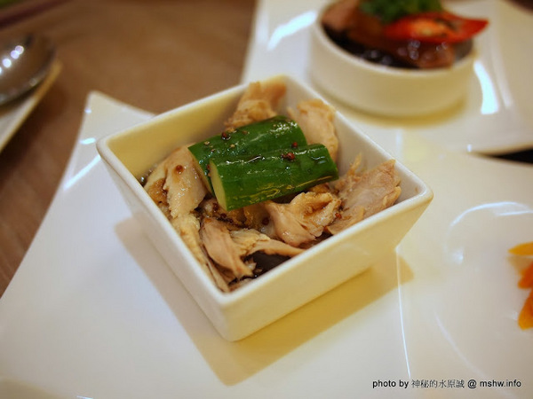 八月江南燒:【食記】台中西屯-八月江南燒 : 創意菜單,全新享受~這不是火鍋店啦XD 八月江南燒:【食記】台中西屯-八月江南燒 : 創意菜單,全新享受~這不是火鍋店啦XD