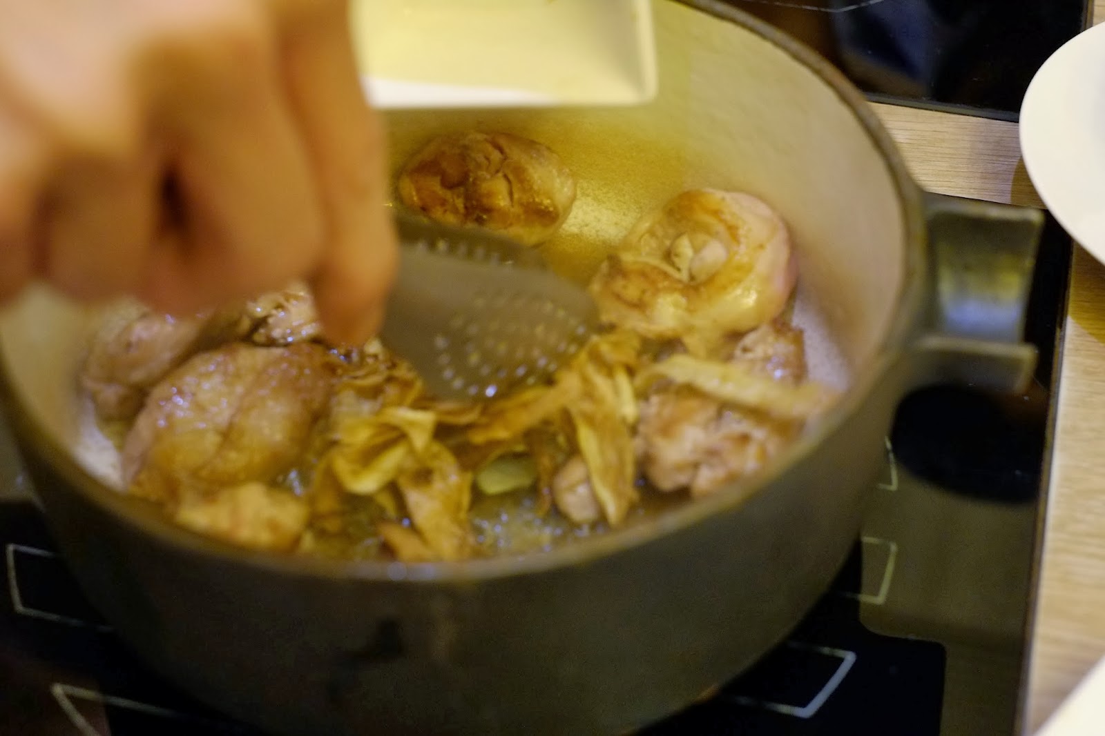 台中西屯區-美味中式套餐八月江南燒