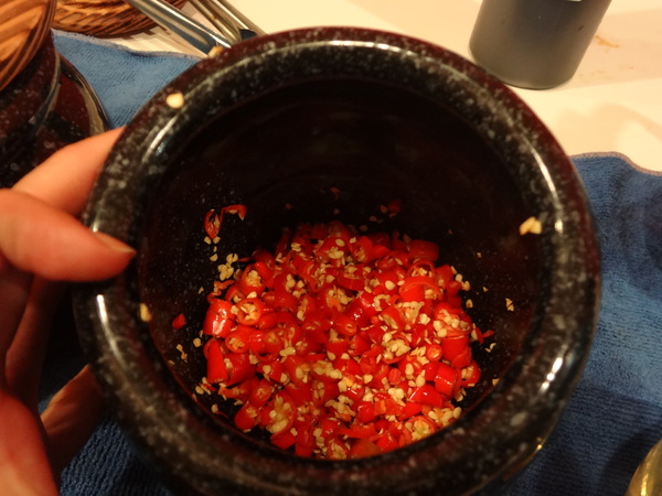 臥龍城巴蜀麻辣燙-麻辣火鍋專賣(原爭紅麻辣火鍋)：1021208[官本金文愛台灣口碑券第20彈]臥龍城巴蜀麻辣燙火鍋好吃到諸葛孔明都不打戰三分天下只想鴛鴦溺在一起