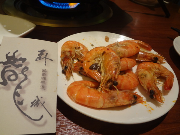 臥龍城巴蜀麻辣燙-麻辣火鍋專賣(原爭紅麻辣火鍋)：1021208[官本金文愛台灣口碑券第20彈]臥龍城巴蜀麻辣燙火鍋好吃到諸葛孔明都不打戰三分天下只想鴛鴦溺在一起