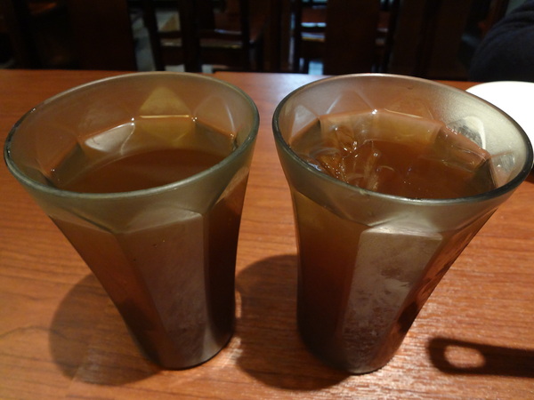 臥龍城巴蜀麻辣燙-麻辣火鍋專賣(原爭紅麻辣火鍋)：1021208[官本金文愛台灣口碑券第20彈]臥龍城巴蜀麻辣燙火鍋好吃到諸葛孔明都不打戰三分天下只想鴛鴦溺在一起