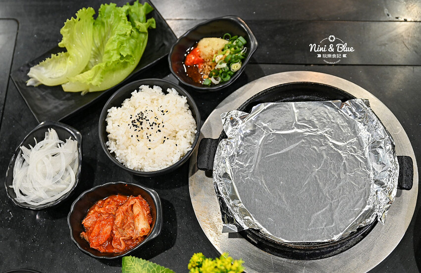 台中逢甲夜市火鍋,開到凌晨3點宵夜好去處 -妮妮布魯