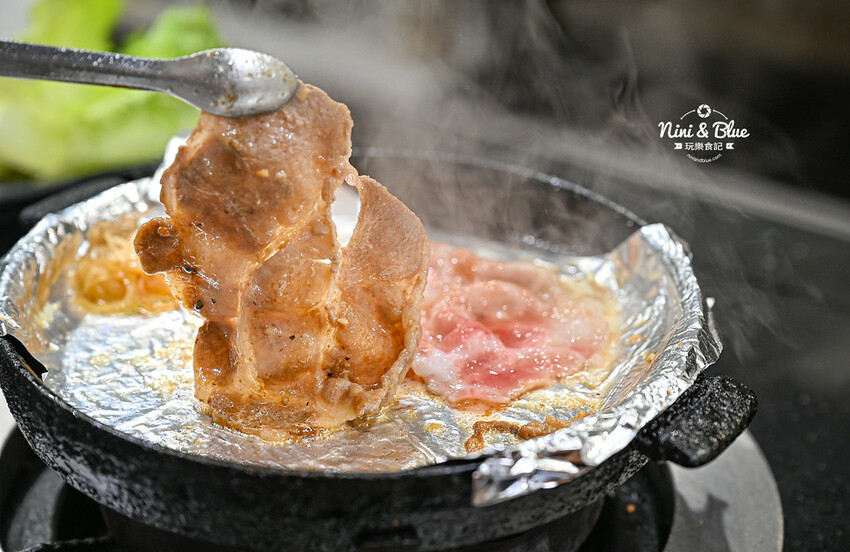 台中逢甲夜市火鍋,開到凌晨3點宵夜好去處 -妮妮布魯