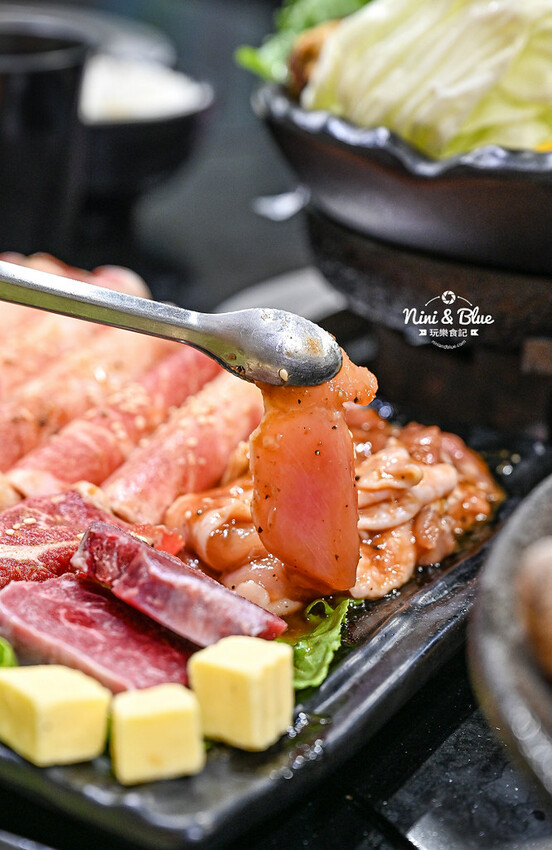 台中逢甲夜市火鍋,開到凌晨3點宵夜好去處 -妮妮布魯