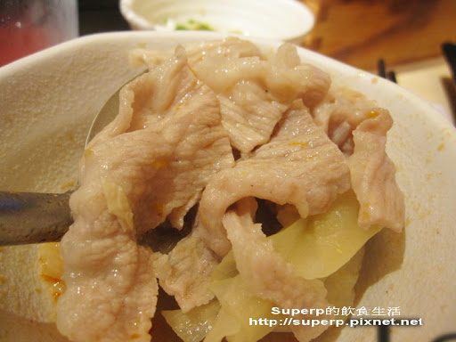 [餐廳食記]東區的麻辣一村：頂尖麻辣火鍋吃到飽