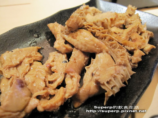 [餐廳食記]東區的麻辣一村：頂尖麻辣火鍋吃到飽