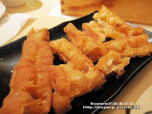 [餐廳食記]東區的麻辣一村：頂尖麻辣火鍋吃到飽