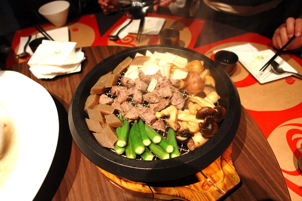 印月創意東方宴--秋冬桌菜先嚐為快--今年尾牙就選這裡了