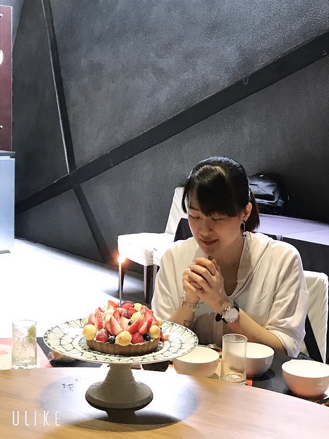 C3EB2DCE-D80F-4B97-A3B8-5187385D68CD