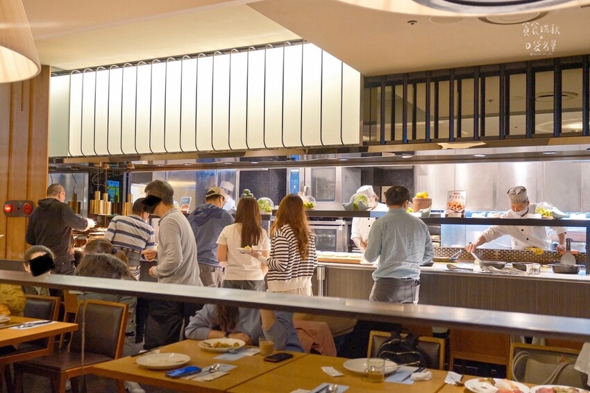 台中西屯｜場場客滿、台中好評最多的buffet自助餐，天使紅
