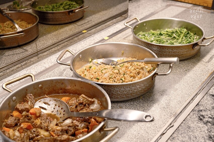 台中西屯｜場場客滿、台中好評最多的buffet自助餐，天使紅