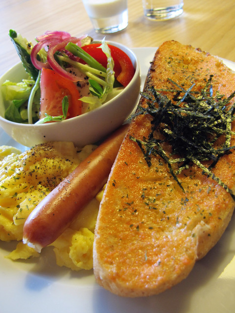 【食記♥台中】樂活朝午食/早安、午安、都好!/目覺咖啡三店mezamashikohi。