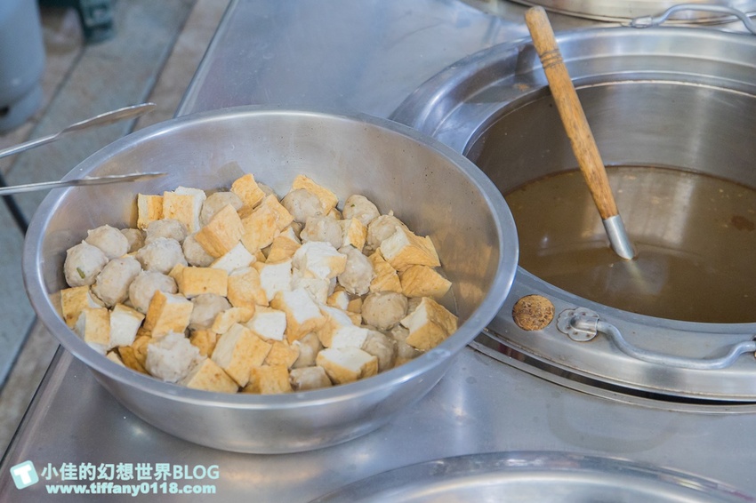 [宜蘭員山景點]跟團可以這樣玩/勝洋休閒農場+可達休閒羊場/生態瓶+水草麵條DIY/餵羊餵兔子還有好多可愛小動物