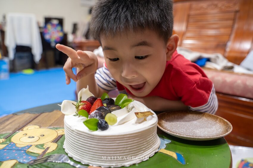 2022母親節蛋糕推薦｜馥漫麵包花園中和店～寵愛媽咪先從『關心』開始，抹茶控蛋糕推薦。