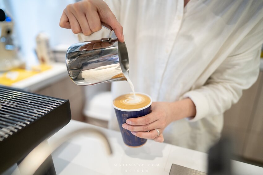 2022母親節蛋糕推薦｜馥漫麵包花園中和店～寵愛媽咪先從『關心』開始，抹茶控蛋糕推薦。