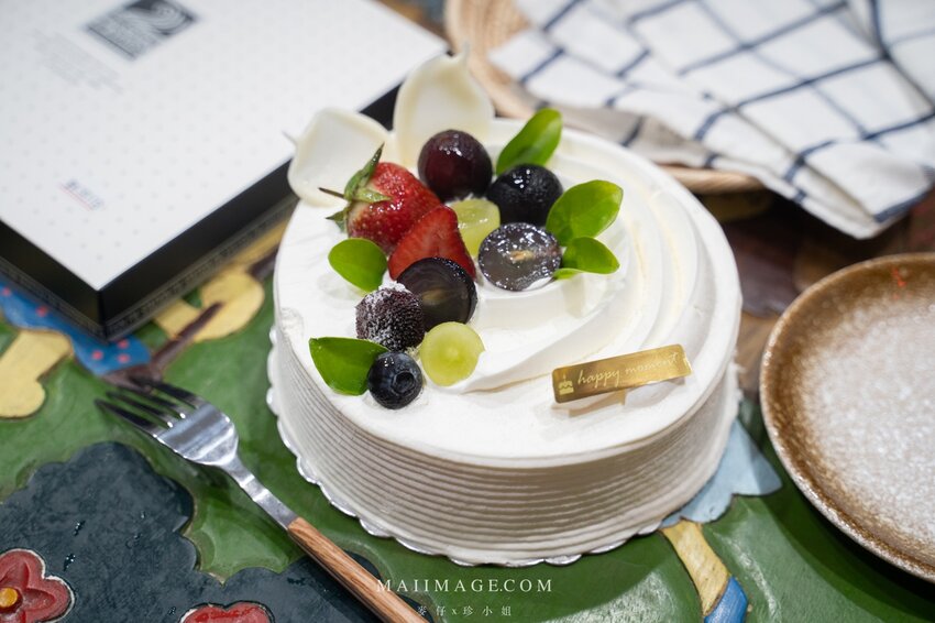 2022母親節蛋糕推薦｜馥漫麵包花園中和店～寵愛媽咪先從『關心』開始，抹茶控蛋糕推薦。