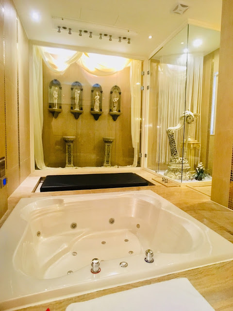 [台北住宿] 莎多堡奇幻旅館 Sato Castle Hotel｜鄰近大直美麗華的精緻主題旅館，城堡建築多達51種奇幻風格房型，親親寶貝專案的親子友善設施和兒童迎賓禮帶給孩子歡樂的旅遊回憶！