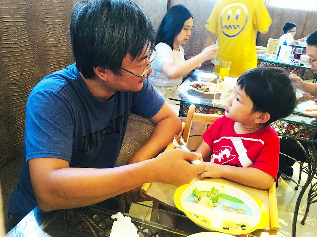 [台北住宿] 莎多堡奇幻旅館 Sato Castle Hotel｜鄰近大直美麗華的精緻主題旅館，城堡建築多達51種奇幻風格房型，親親寶貝專案的親子友善設施和兒童迎賓禮帶給孩子歡樂的旅遊回憶！