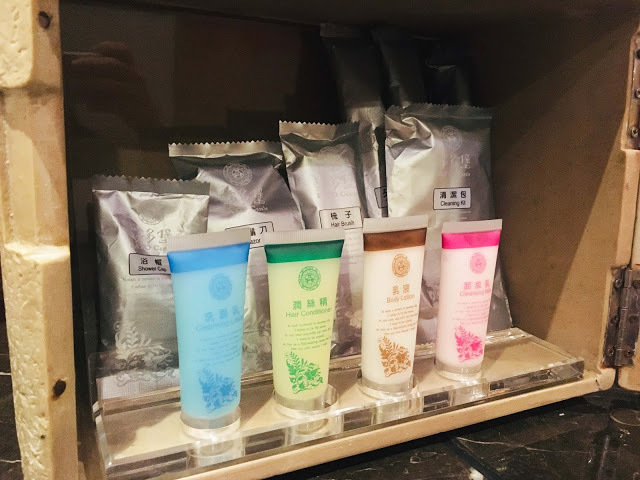 [台北住宿] 莎多堡奇幻旅館 Sato Castle Hotel｜鄰近大直美麗華的精緻主題旅館，城堡建築多達51種奇幻風格房型，親親寶貝專案的親子友善設施和兒童迎賓禮帶給孩子歡樂的旅遊回憶！