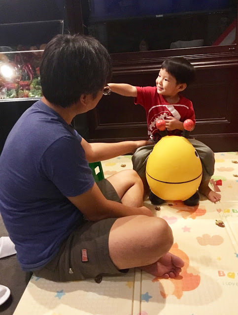 [台北住宿] 莎多堡奇幻旅館 Sato Castle Hotel｜鄰近大直美麗華的精緻主題旅館，城堡建築多達51種奇幻風格房型，親親寶貝專案的親子友善設施和兒童迎賓禮帶給孩子歡樂的旅遊回憶！