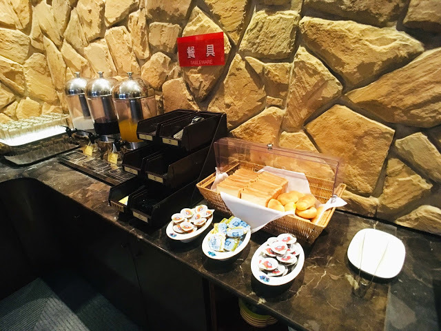 [台北住宿] 莎多堡奇幻旅館 Sato Castle Hotel｜鄰近大直美麗華的精緻主題旅館，城堡建築多達51種奇幻風格房型，親親寶貝專案的親子友善設施和兒童迎賓禮帶給孩子歡樂的旅遊回憶！