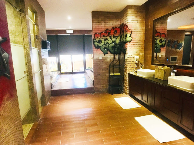 [台北住宿] 莎多堡奇幻旅館 Sato Castle Hotel｜鄰近大直美麗華的精緻主題旅館，城堡建築多達51種奇幻風格房型，親親寶貝專案的親子友善設施和兒童迎賓禮帶給孩子歡樂的旅遊回憶！