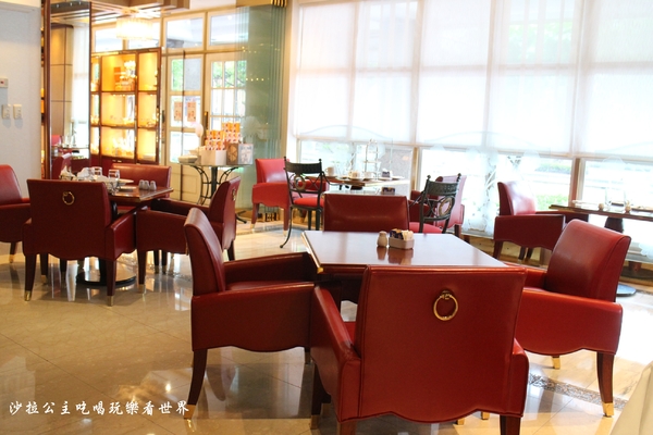 歐華酒店:台北中山區住宿『歐華酒店』商務房/眺望台北圓山/近松山機場/歐麗英式下午茶