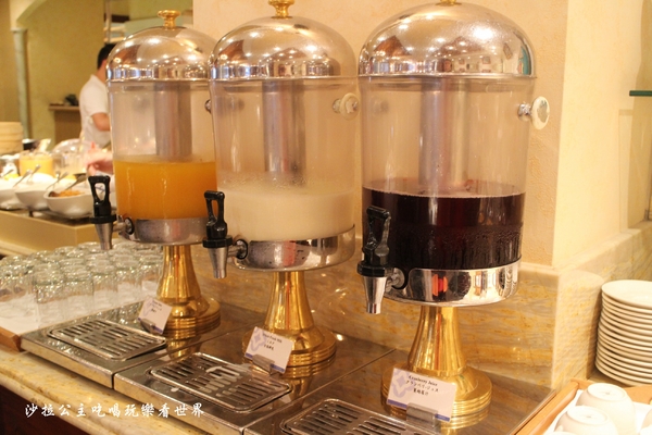 歐華酒店:台北中山區住宿『歐華酒店』商務房/眺望台北圓山/近松山機場/歐麗英式下午茶