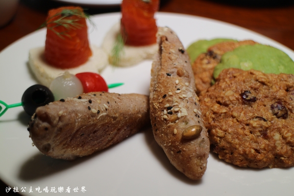 歐華酒店:台北中山區住宿『歐華酒店』商務房/眺望台北圓山/近松山機場/歐麗英式下午茶