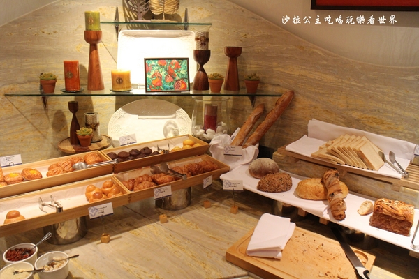 歐華酒店:台北中山區住宿『歐華酒店』商務房/眺望台北圓山/近松山機場/歐麗英式下午茶