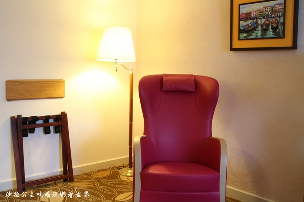 歐華酒店:台北中山區住宿『歐華酒店』商務房/眺望台北圓山/近松山機場/歐麗英式下午茶