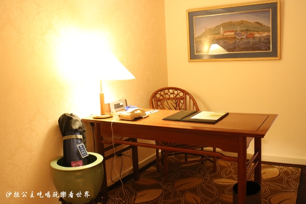 歐華酒店:台北中山區住宿『歐華酒店』商務房/眺望台北圓山/近松山機場/歐麗英式下午茶