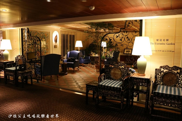 歐華酒店:台北中山區住宿『歐華酒店』商務房/眺望台北圓山/近松山機場/歐麗英式下午茶