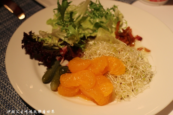 歐華酒店:台北中山區住宿『歐華酒店』商務房/眺望台北圓山/近松山機場/歐麗英式下午茶