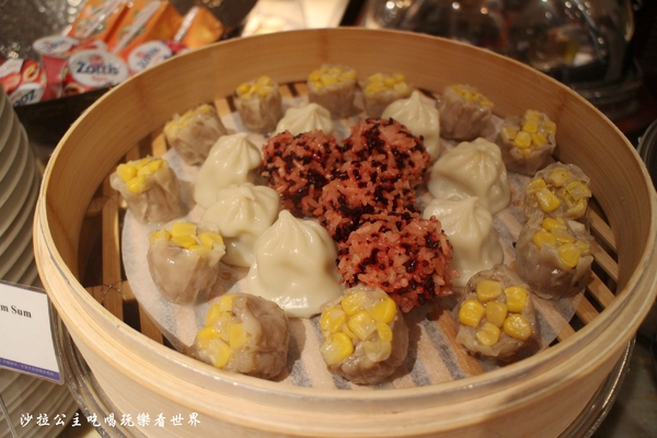 歐華酒店:台北中山區住宿『歐華酒店』商務房/眺望台北圓山/近松山機場/歐麗英式下午茶