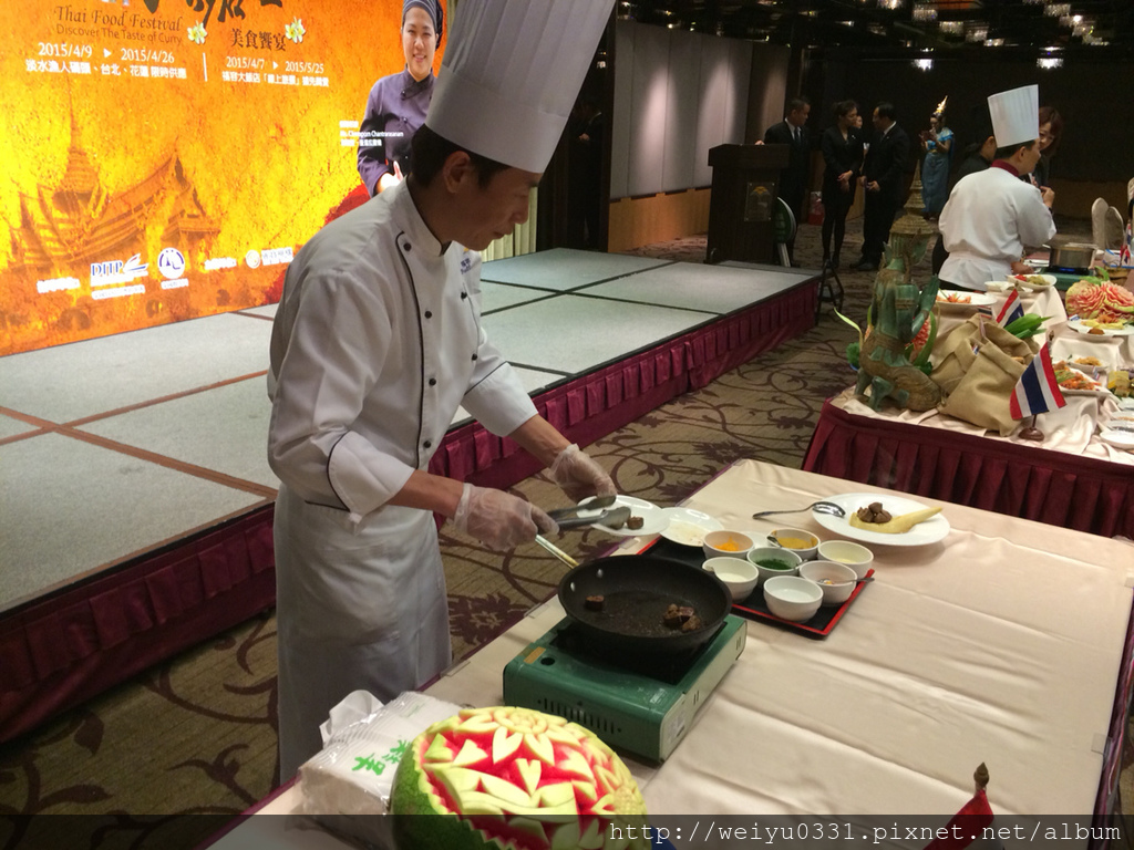 《福容大飯店》也有黃綠紅！4月初夏來吃美食－飄香咖哩異國風！