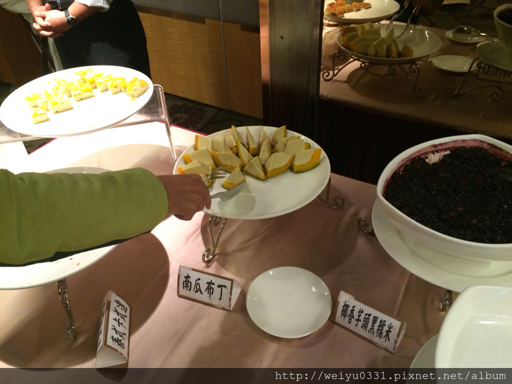 《福容大飯店》也有黃綠紅！4月初夏來吃美食－飄香咖哩異國風！