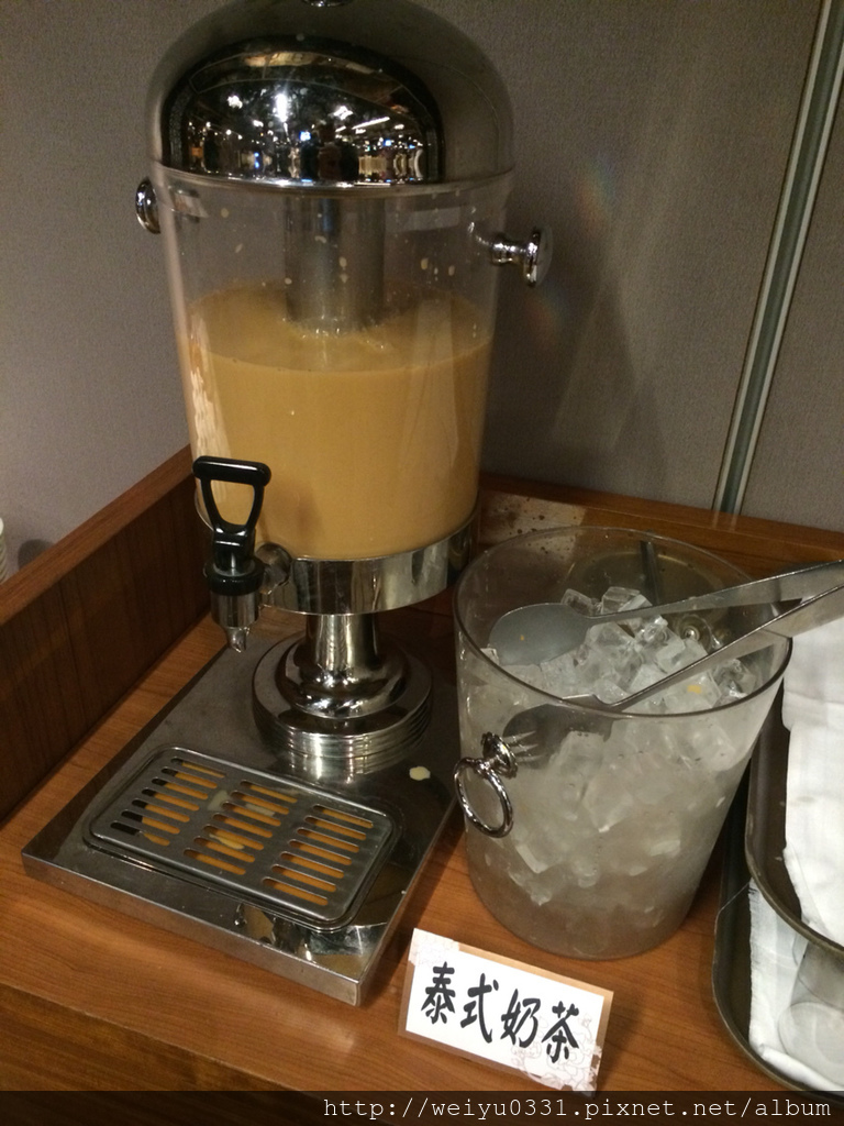 《福容大飯店》也有黃綠紅！4月初夏來吃美食－飄香咖哩異國風！