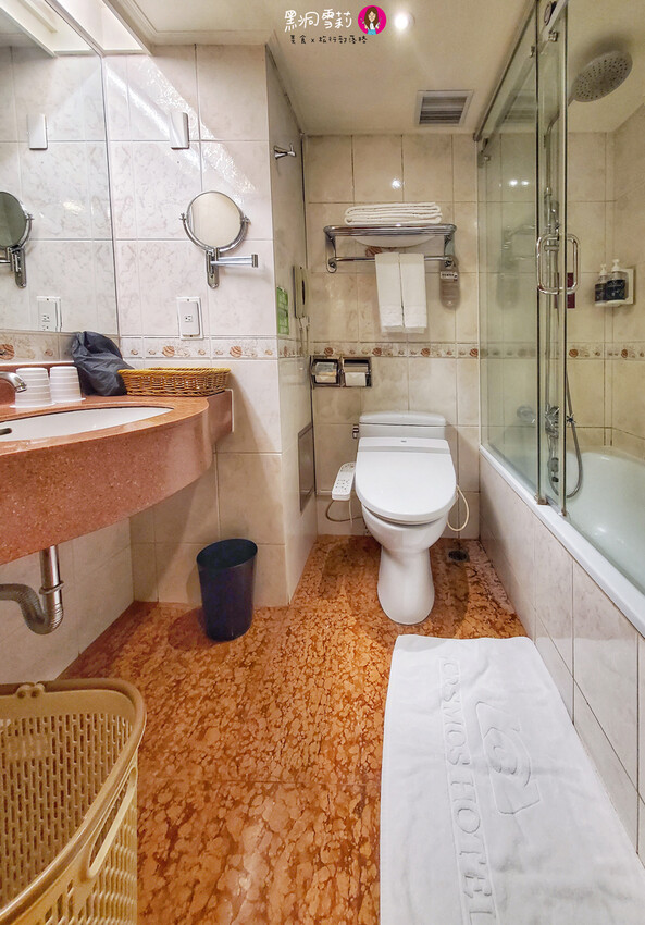 台北天成大飯店Cosmos Hotel Taipei︱交通樞紐外加有停車場〃近捷運台北車站