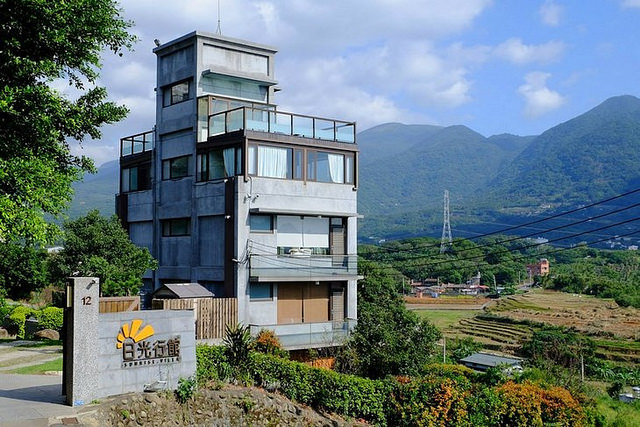 1587-6a1fb3ec-9098-4819-afe0-47778d4f16f1-23_1514863536_resize