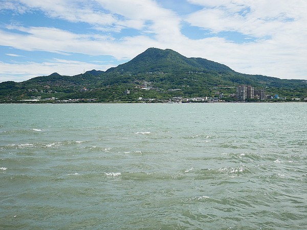 日光行館:日光行館-新北淡水景觀餐廳 同時也是親子餐廳和寵物友善餐廳 非常適合小家庭的親子住宿 安排淡水親子一日遊 順便來這邊接近大自然