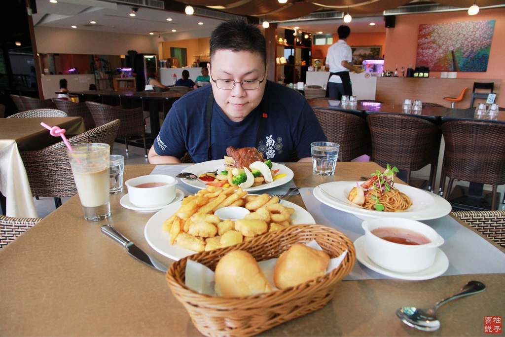 新北淡水日光行館 2018-6-27 下午9 34 03.jpg