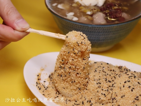 逢甲燒麻糬:台中美食/逢甲夜市小吃『逢甲燒麻糬』雪花冰/豆花