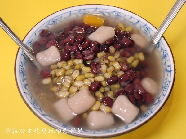 逢甲燒麻糬:台中美食/逢甲夜市小吃『逢甲燒麻糬』雪花冰/豆花